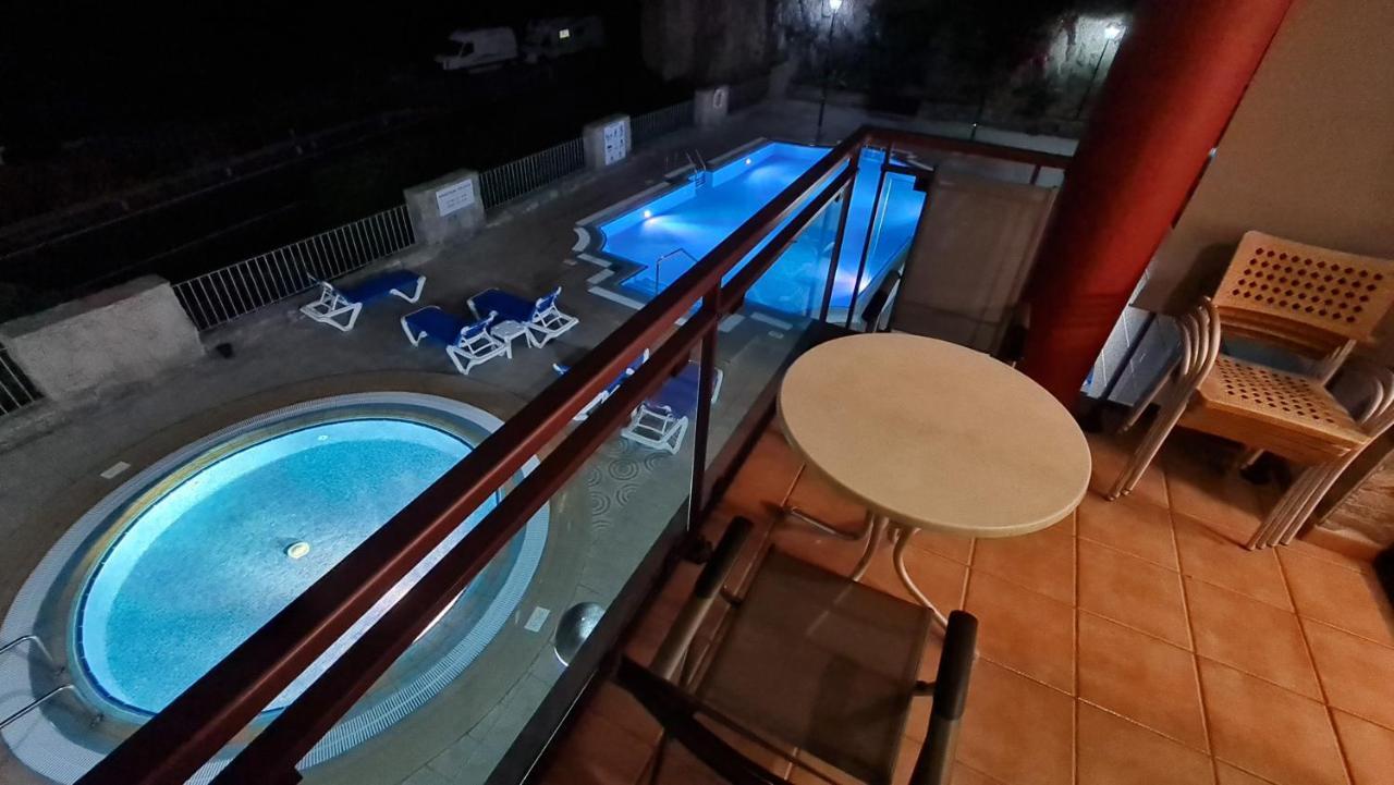 Deluxe 3 Rooms74M2,2Air Condit 2Tv Seaview On Amadores,2 Heatpools, Parking, 600 Mb,Dishwasher,2Lift,,3 Beaches Playa Del Cura  Esterno foto